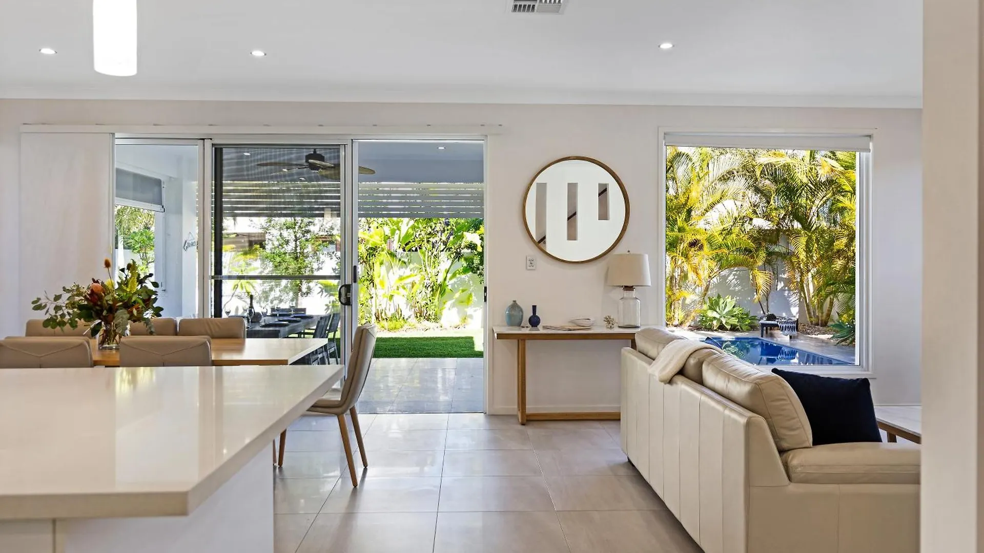 The Art House At Beachside Yaroomba
